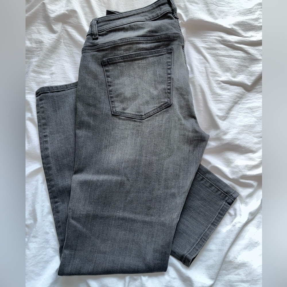 Grey men’s pants.